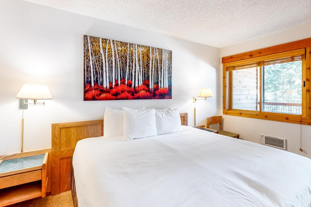 Granlibakken Unit 18 Apartment Tahoe City Room photo